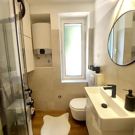 Luxury Near The Old - Nano Macino 아파트