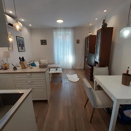 아파트 Luxury Near The Old - Nano Macino *